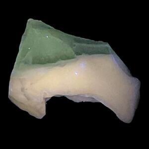 Milk Glass Clear Layered Art Glass‎ Cullet Glowing Manganese Slag Glass #5GM27